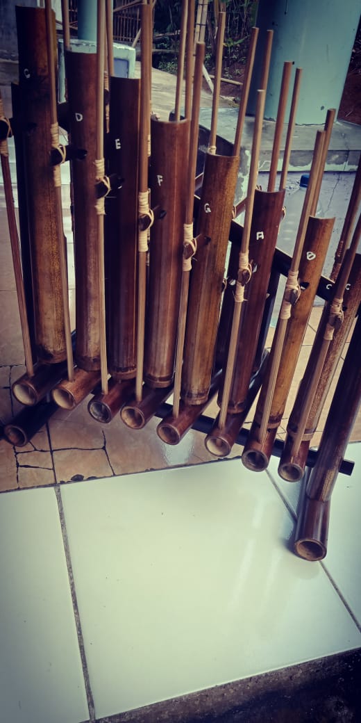 Angklung Hitam 1 Oktaf